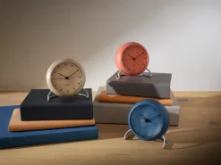 Arne Jacobsen Clocks AJ City Hall table clock, sandy Beige Best