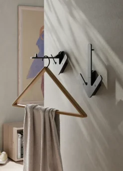 Design House Stockholm Arrow hanger, Black Online