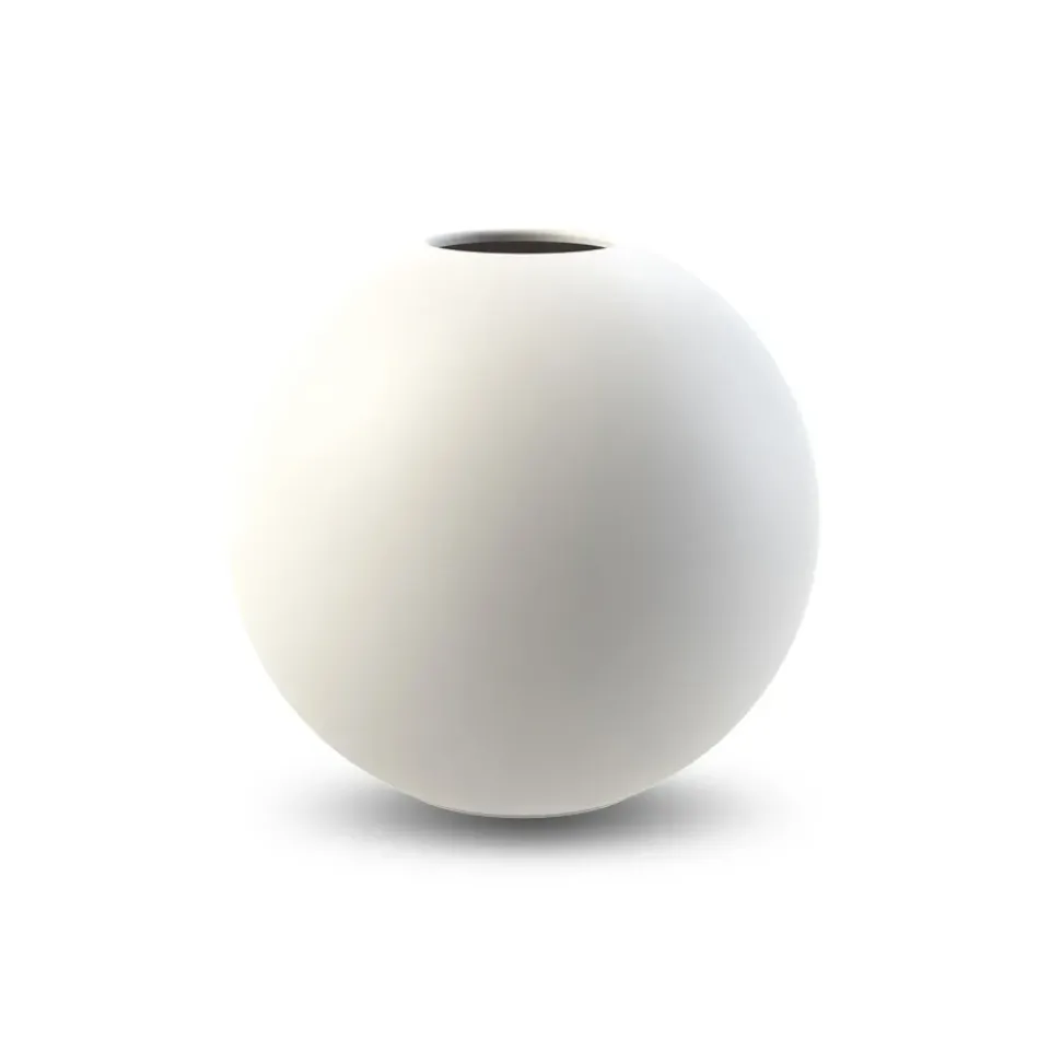 Cooee Design Ball vase , 10 cm White Clearance