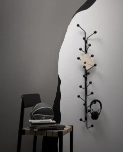 Maze Bill Vertical hanger, Black Outlet