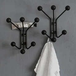 Maze Bill XS hanger, Black Outlet