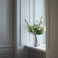 Georg Jensen Bloom Botanica vase, 22 cm Silver-coloured Outlet