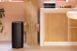 Brabantia Bo pedal bin 30 L, Matt Black Outlet
