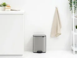 Brabantia Bo pedal bin 12 L, Matte Steel Fingerprint Proof Silver-coloured