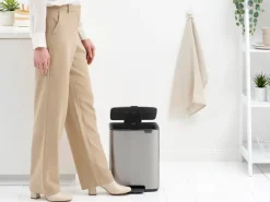 Brabantia Bo pedal bin 12 L, Matte Steel Fingerprint Proof Silver-coloured