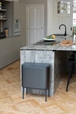 Brabantia Bo touch bin 36 litre, Confident Grey Best