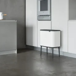 Brabantia Bo touch bin 3 x 11 litre, White Hot