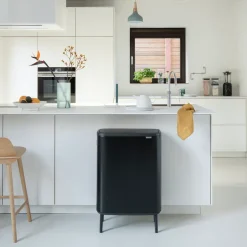 Brabantia Bo touch bin high 2x30 L, matte Black Outlet