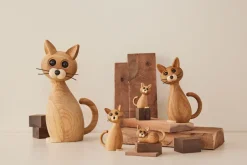 Spring Copenhagen Brave Cat decoration 24 cm Oak, Oak Beige Online