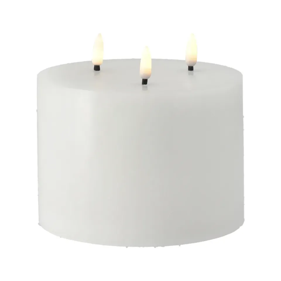 Scandi Essentials Bright Melt block candle LED 3 wicks 13 cm, White