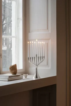 Georg Jensen Cobra Hanukkah candles 18-pack, White