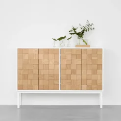 A2 Collect 2016 low cupboard, oiled oak- White Sale