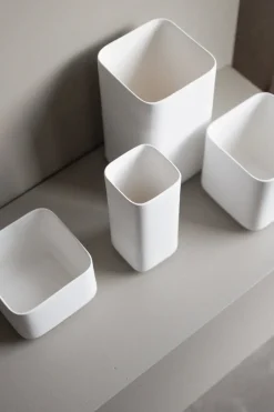 DBKD Cube plant low flower pot Ø13 cm, Matte White Best