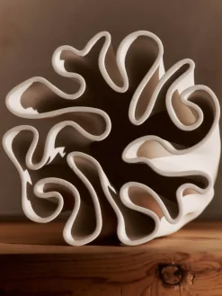 Ferm Living Dedali vase 18 cm, Off- White