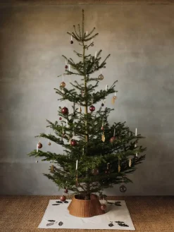 Ferm Living Drape braided tree skirt Christmas tree basket, Natural Brown Online
