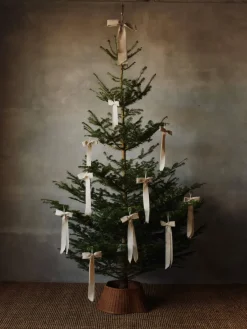 Ferm Living Drape braided tree skirt Christmas tree basket, Natural Brown Online