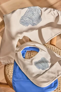 OYOY Erik Elephant bib with sleeves, Beige Best