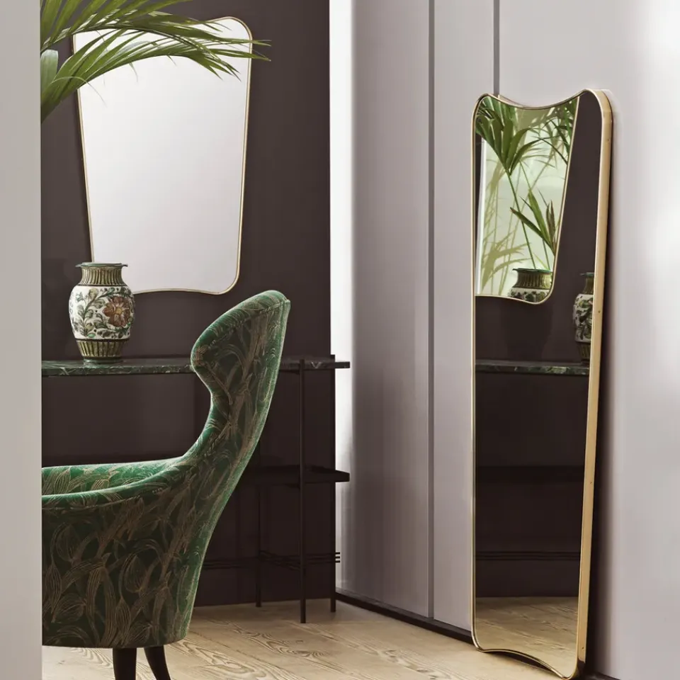 GUBI F.A.33 Mirror, Brass polished, large Gold-coloured Online