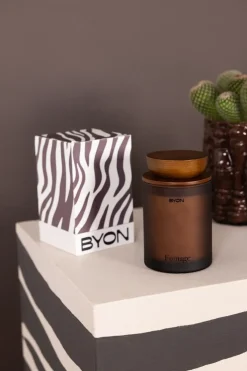 Byon Fumage scented candle, 55 h Brown Clearance