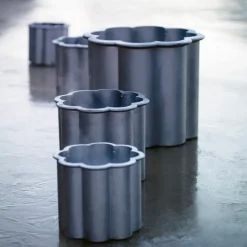 Byarums bruk Gråsippa plant pot, Aluminum sand-casted, no. 2 Ø41 cm Silver-coloured Clearance
