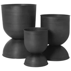 Ferm Living Hourglass flower pot small Ø30 cm, -dark grey Black Outlet