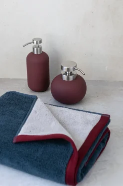 Mette Ditmer Lotus play soap pump tall, incl. 2 pump heads, Wine Red Online