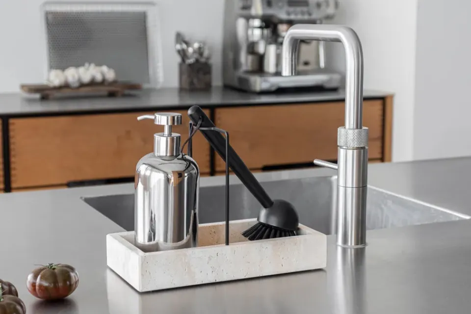 Mette Ditmer Lotus soap dispenser high, Chrome Silver-coloured Best