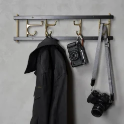 Essem Design Maxi 4 Dekorativ hook rail, -brass Black Online