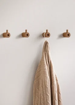 MOEBE wooden wall hook, Oak Brown Clearance