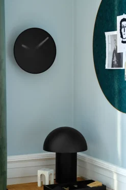 Gejst Momentt wall clock Ø30 cm, Black Hot