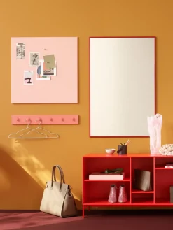 Montana noticeboard 69.6x69.6 cm, Ruby Pink Best