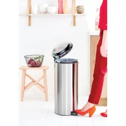Brabantia New Icon pedal bin 30 liter, Matt steel fingerprint proof Silver-coloured Discount