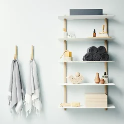 Gejst Nivo shelf E large, Light oak- White Hot
