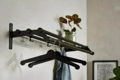Essem Design Nostalgi clothes hanger 3-pack, Black Hot