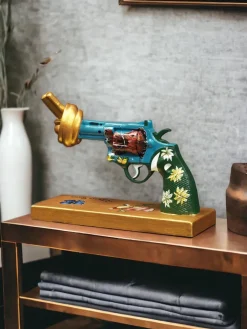 Non Violence P Gucci for Peace decoration 30 cm, Multi Hot
