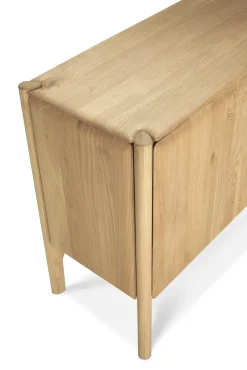 Ethnicraft PI Sideboard, Oak, 3 doors Brown Hot