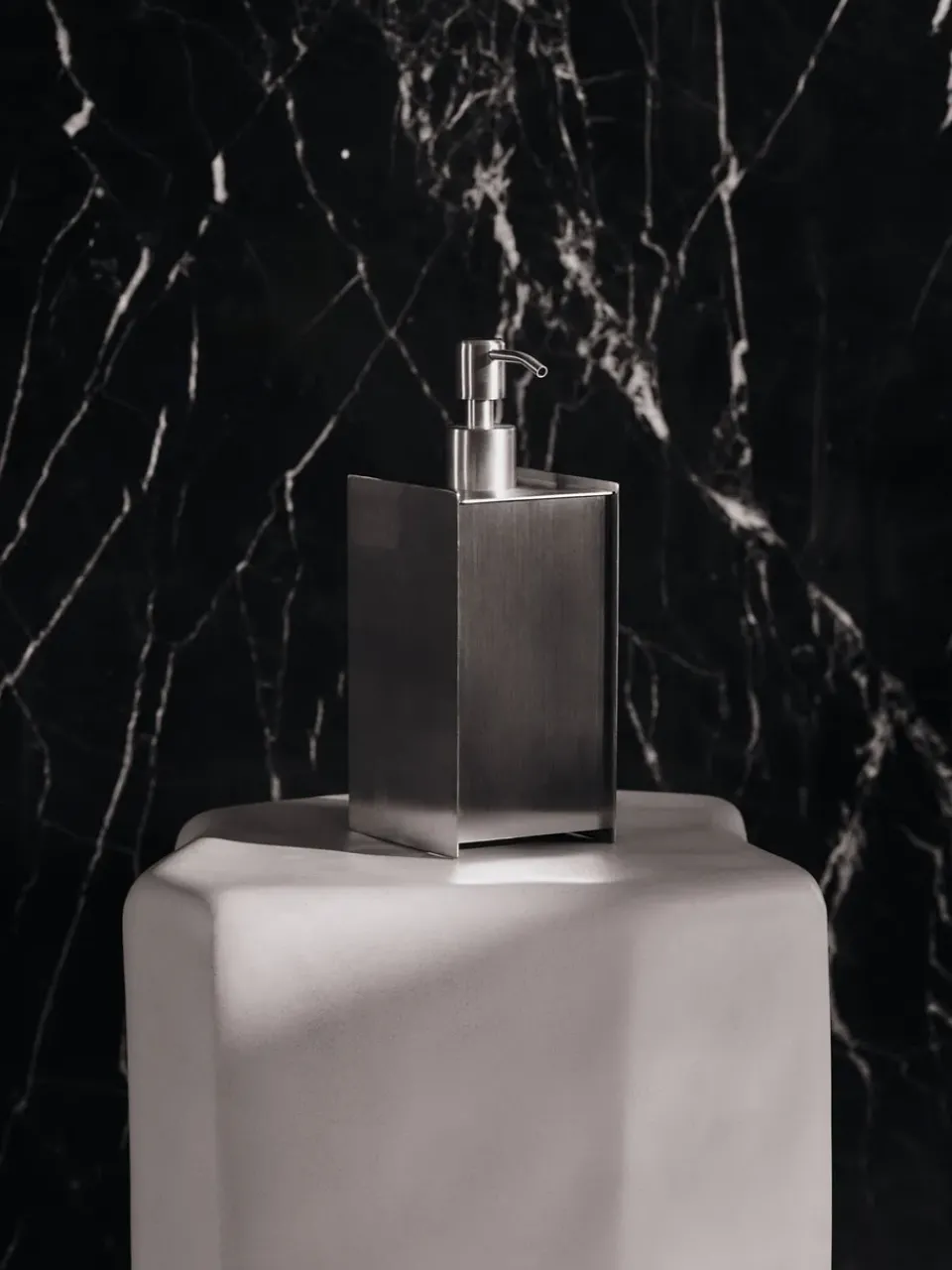 Ferm Living Sama soap pump, Brushed stainless steel Silver-coloured Best