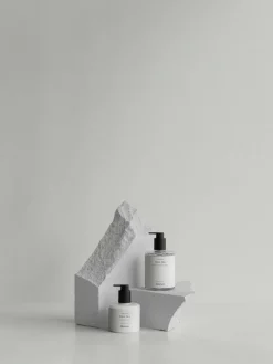 Blomus Satomi hand lotion 300 ml, Fuji Tea White Sale