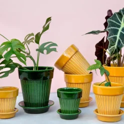 Bergs Potter Simona flower pot glazed Ø16 cm, Green Hot