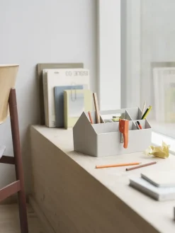 Muuto Sketch toolbox, Grey Hot