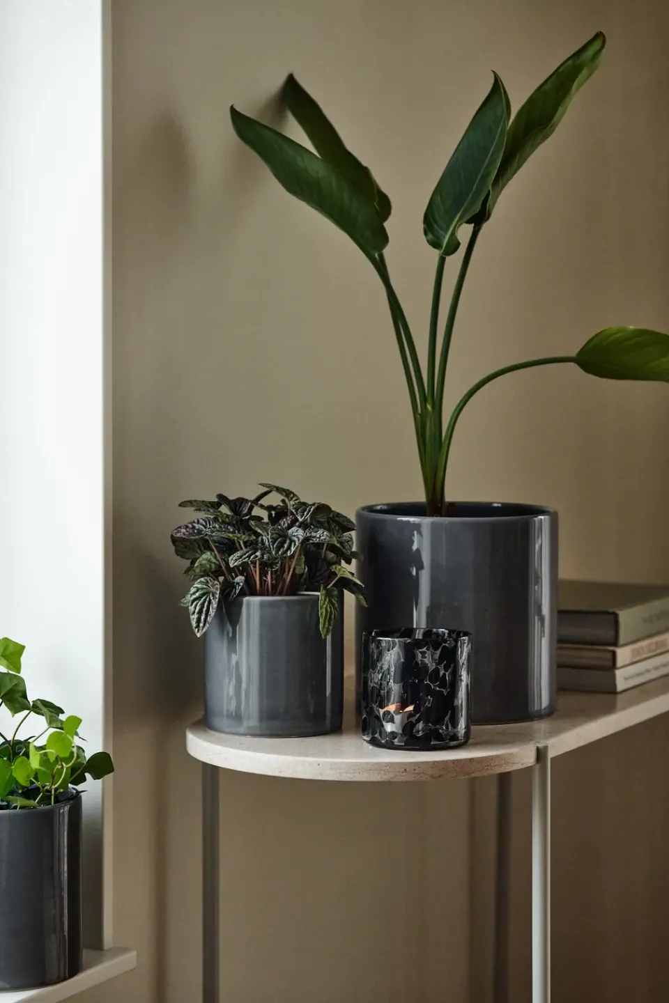 Scandi Living Sleek pot Ø12 cm, Charcoal Grey New