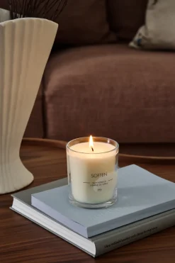 Scandi Essentials Soften scented candle, 260 g White Discount