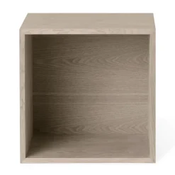 Muuto Stacked 2.0 shelving with back plate, medium, oak Brown New