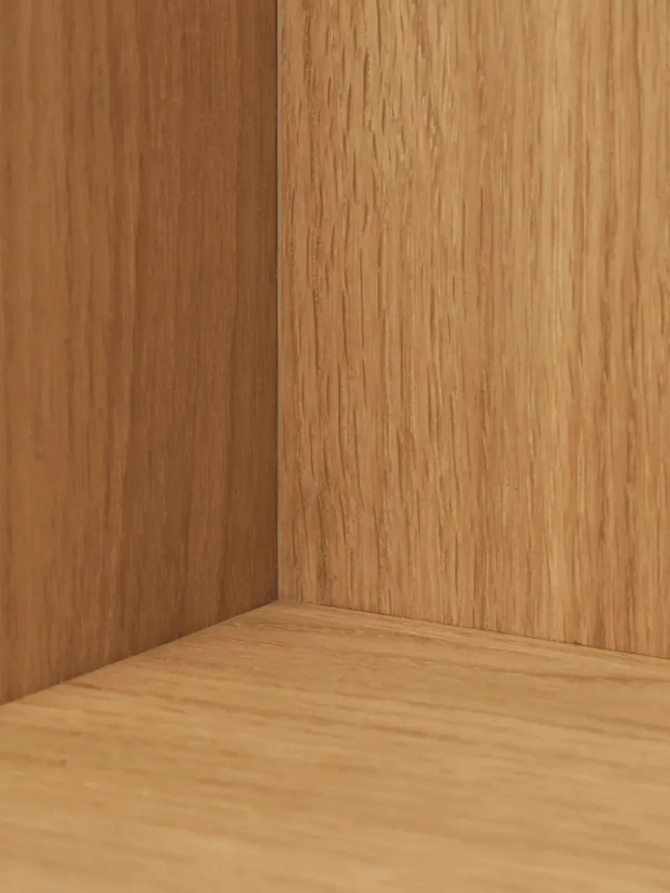 Ferm Living Stagger shelf tall, Oiled Oak Brown Hot