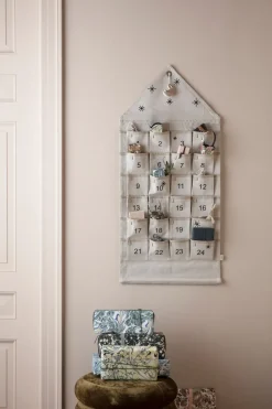 Ferm Living Star Christmas calendar hus 100 cm, Sand Beige Clearance