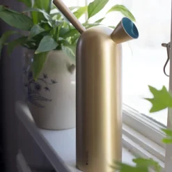 KLONG Svante watering can, brass Gold-coloured Clearance