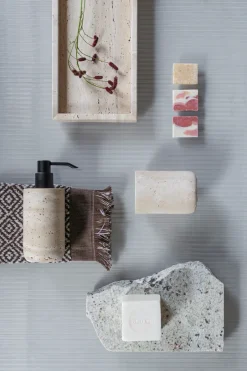 Mette Ditmer Travertine soap pump 17.5 cm, Linen Beige Hot