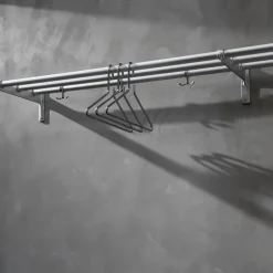 Essem Design Triangel hanger 3-pack, chrome Silver-coloured Clearance
