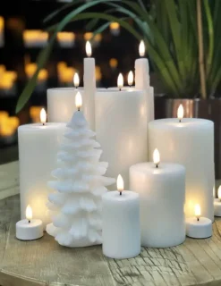 Uyuni Lighting Uyuni LED Block candle Ø7.8 cm, 20.3 cm White Outlet