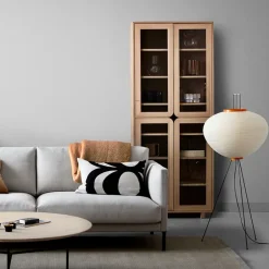 1898 Vidja hight display cabinet, White pigmented oak Beige Outlet